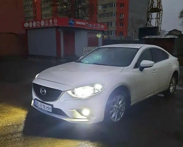 Белый Мазда 6, объемом двигателя 2 л и пробегом 225 тыс. км за 11700 $, фото 8 на Automoto.ua