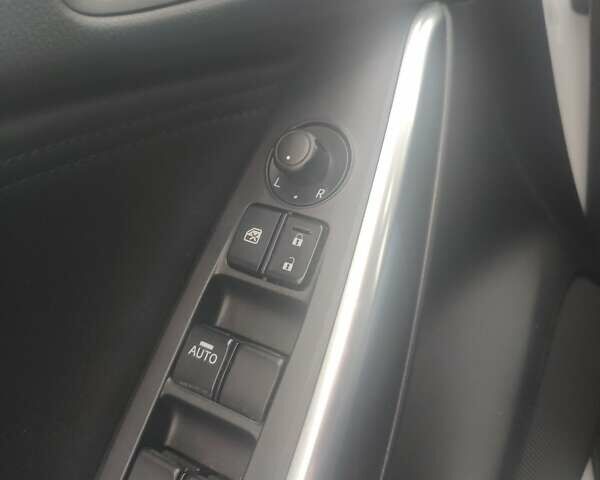 Белый Мазда 6, объемом двигателя 2.49 л и пробегом 213 тыс. км за 12000 $, фото 20 на Automoto.ua