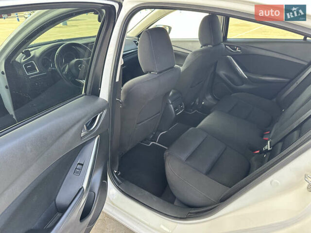 Белый Мазда 6, объемом двигателя 2.49 л и пробегом 203 тыс. км за 13000 $, фото 23 на Automoto.ua