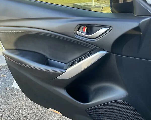 Білий Мазда 6, об'ємом двигуна 2.49 л та пробігом 190 тис. км за 11500 $, фото 8 на Automoto.ua