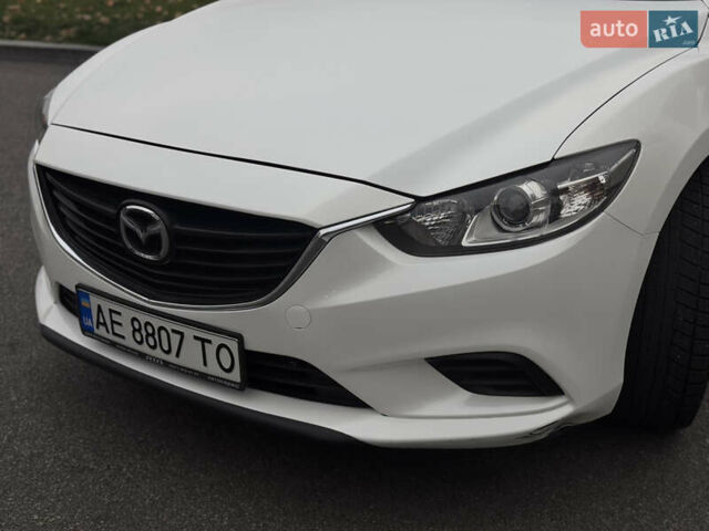 Белый Мазда 6, объемом двигателя 2.5 л и пробегом 152 тыс. км за 10800 $, фото 3 на Automoto.ua