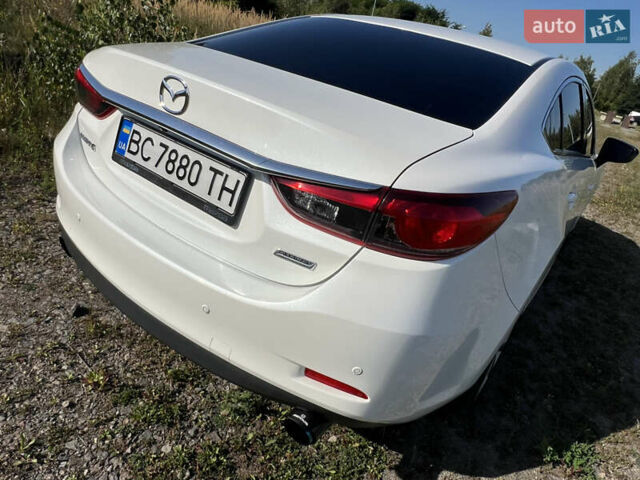 Белый Мазда 6, объемом двигателя 2.49 л и пробегом 239 тыс. км за 11300 $, фото 5 на Automoto.ua