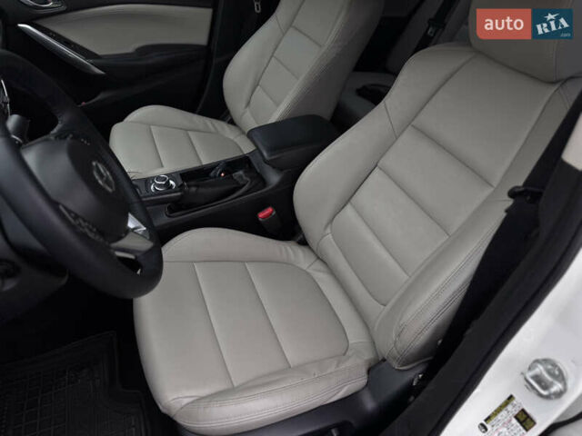 Белый Мазда 6, объемом двигателя 2.5 л и пробегом 152 тыс. км за 10800 $, фото 19 на Automoto.ua