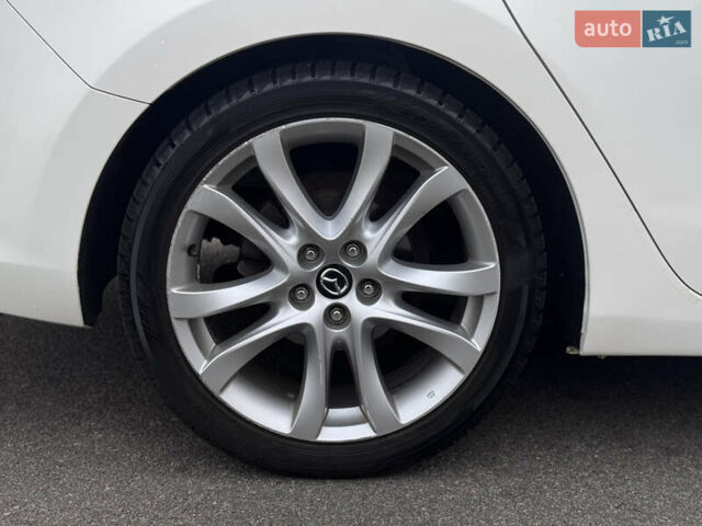 Белый Мазда 6, объемом двигателя 2.5 л и пробегом 152 тыс. км за 10800 $, фото 8 на Automoto.ua