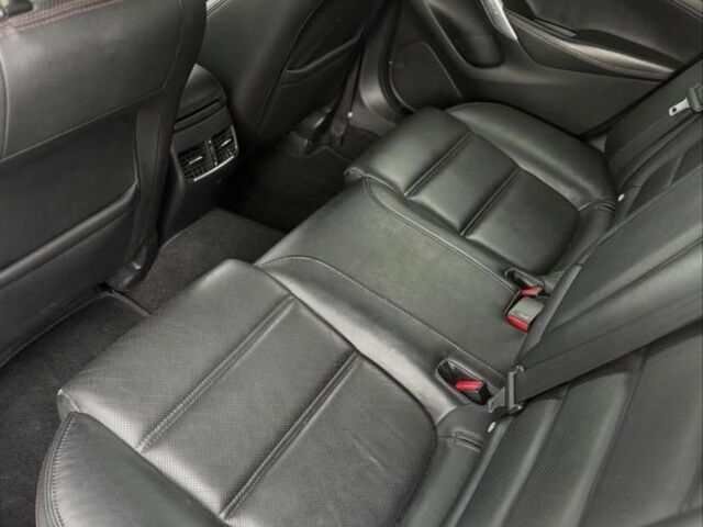 Белый Мазда 6, объемом двигателя 2.5 л и пробегом 161 тыс. км за 14700 $, фото 15 на Automoto.ua