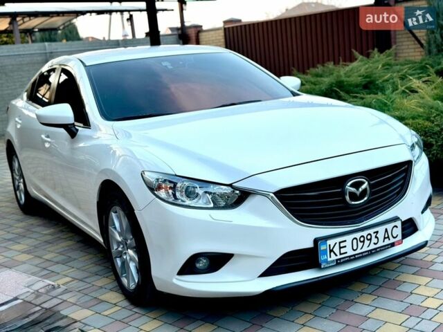 Белый Мазда 6, объемом двигателя 2 л и пробегом 189 тыс. км за 12700 $, фото 4 на Automoto.ua