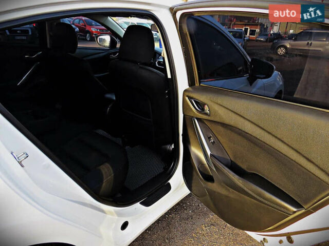 Белый Мазда 6, объемом двигателя 2.49 л и пробегом 161 тыс. км за 11450 $, фото 4 на Automoto.ua