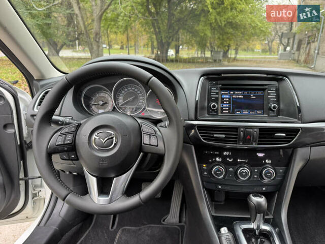 Белый Мазда 6, объемом двигателя 2.49 л и пробегом 120 тыс. км за 11600 $, фото 52 на Automoto.ua