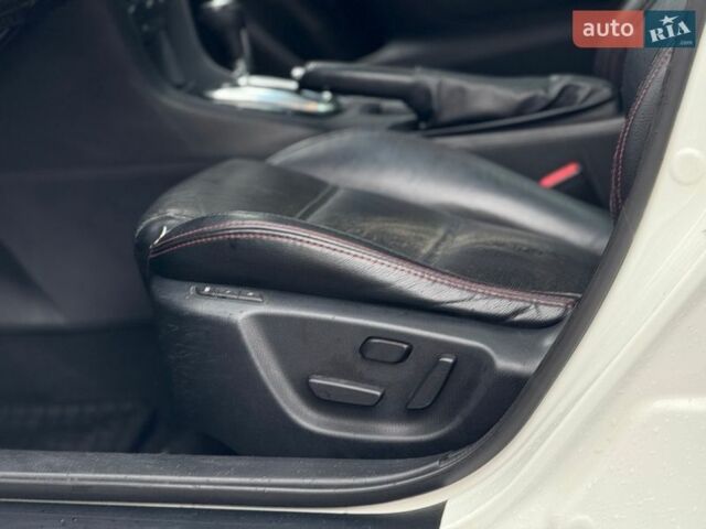 Білий Мазда 6, об'ємом двигуна 2.49 л та пробігом 191 тис. км за 9999 $, фото 25 на Automoto.ua