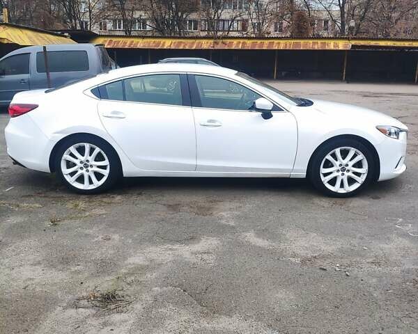 Белый Мазда 6, объемом двигателя 2.49 л и пробегом 213 тыс. км за 12000 $, фото 6 на Automoto.ua