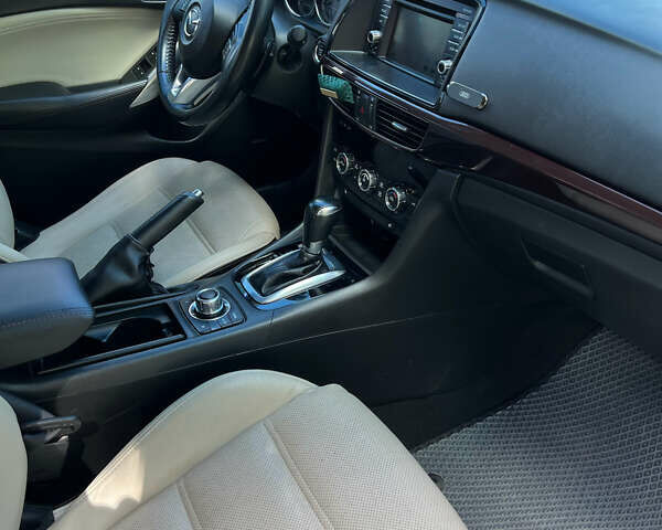 Білий Мазда 6, об'ємом двигуна 2.49 л та пробігом 133 тис. км за 11500 $, фото 17 на Automoto.ua