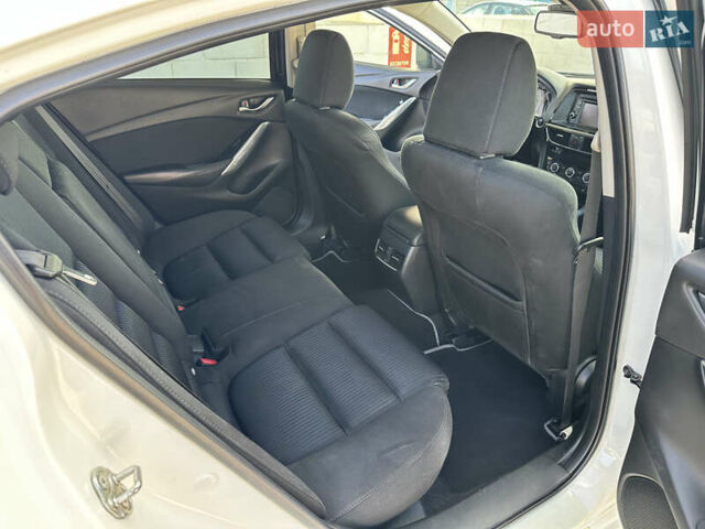 Белый Мазда 6, объемом двигателя 2.49 л и пробегом 203 тыс. км за 13000 $, фото 24 на Automoto.ua