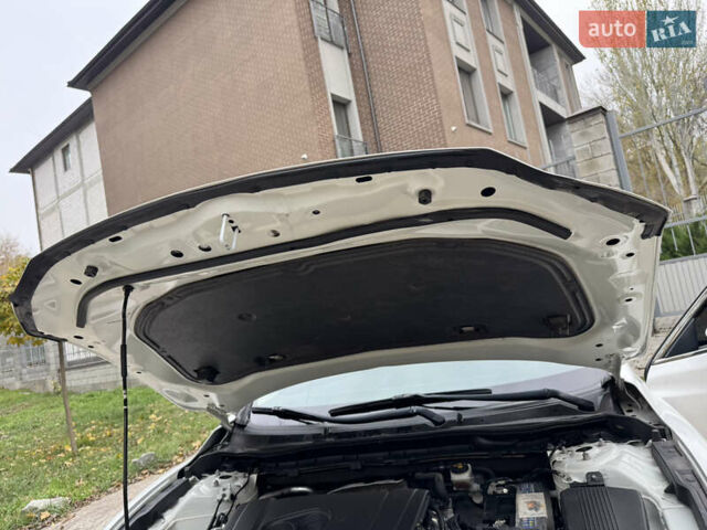 Белый Мазда 6, объемом двигателя 2.49 л и пробегом 120 тыс. км за 11600 $, фото 22 на Automoto.ua