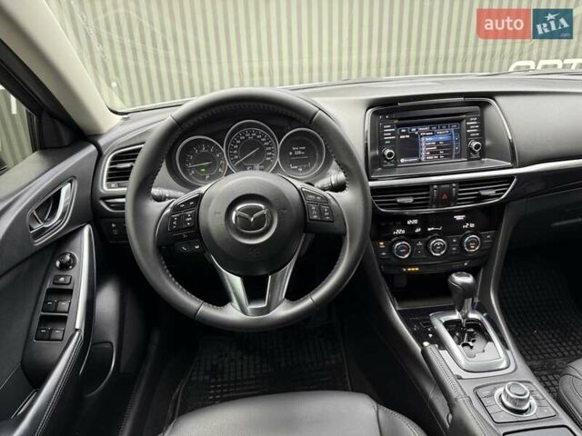 Білий Мазда 6, об'ємом двигуна 2 л та пробігом 145 тис. км за 12900 $, фото 53 на Automoto.ua