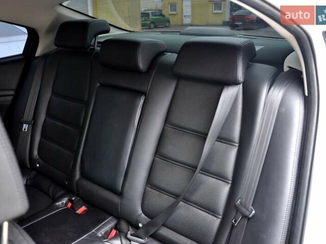 Білий Мазда 6, об'ємом двигуна 2.19 л та пробігом 117 тис. км за 11999 $, фото 21 на Automoto.ua