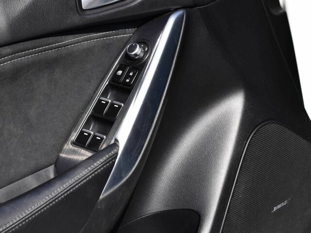 Білий Мазда 6, об'ємом двигуна 2.5 л та пробігом 217 тис. км за 13900 $, фото 10 на Automoto.ua