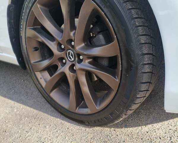 Белый Мазда 6, объемом двигателя 2.5 л и пробегом 162 тыс. км за 12300 $, фото 11 на Automoto.ua