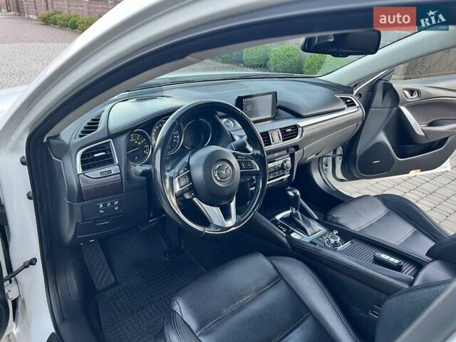 Белый Мазда 6, объемом двигателя 2.49 л и пробегом 130 тыс. км за 15997 $, фото 38 на Automoto.ua