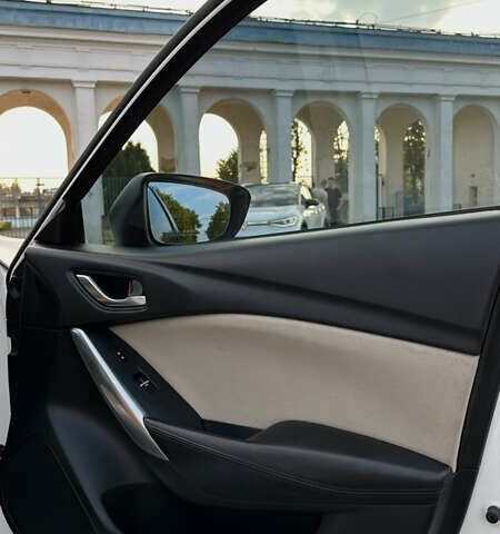 Белый Мазда 6, объемом двигателя 2.49 л и пробегом 248 тыс. км за 11300 $, фото 13 на Automoto.ua