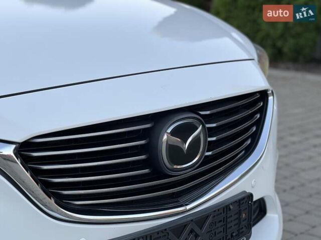 Белый Мазда 6, объемом двигателя 2.49 л и пробегом 130 тыс. км за 15997 $, фото 6 на Automoto.ua