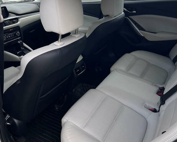 Білий Мазда 6, об'ємом двигуна 2.49 л та пробігом 59 тис. км за 18400 $, фото 18 на Automoto.ua