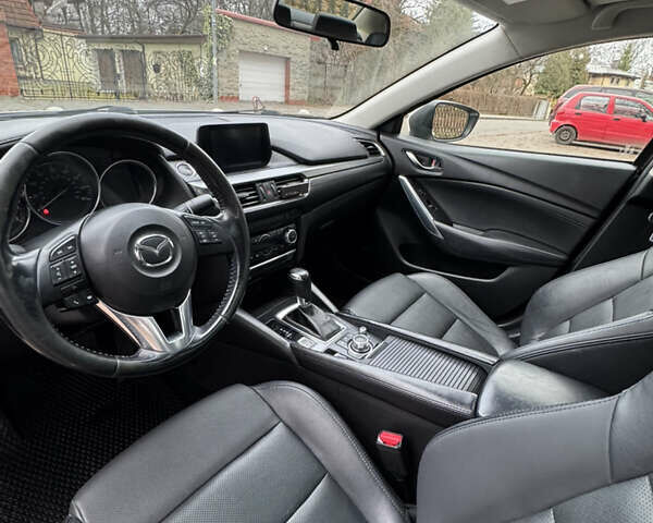 Білий Мазда 6, об'ємом двигуна 2.49 л та пробігом 200 тис. км за 11800 $, фото 18 на Automoto.ua