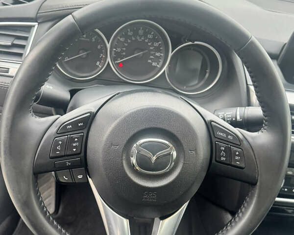 Белый Мазда 6, объемом двигателя 2.5 л и пробегом 142 тыс. км за 13000 $, фото 14 на Automoto.ua