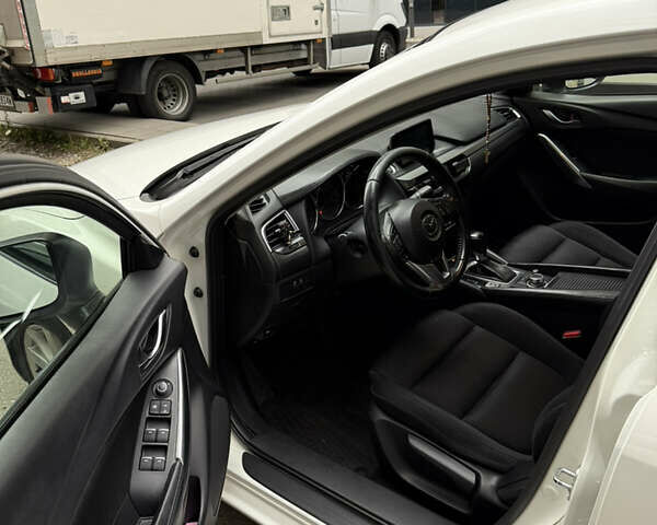 Білий Мазда 6, об'ємом двигуна 2.49 л та пробігом 245 тис. км за 11999 $, фото 25 на Automoto.ua