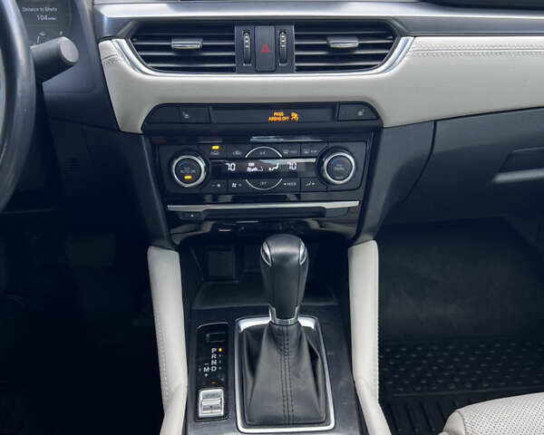 Білий Мазда 6, об'ємом двигуна 2.49 л та пробігом 59 тис. км за 18400 $, фото 23 на Automoto.ua