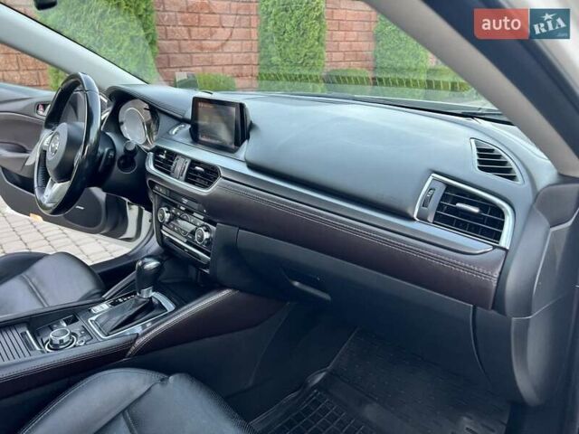 Белый Мазда 6, объемом двигателя 2.49 л и пробегом 130 тыс. км за 15997 $, фото 75 на Automoto.ua