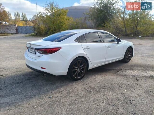 Белый Мазда 6, объемом двигателя 2.5 л и пробегом 162 тыс. км за 12300 $, фото 3 на Automoto.ua