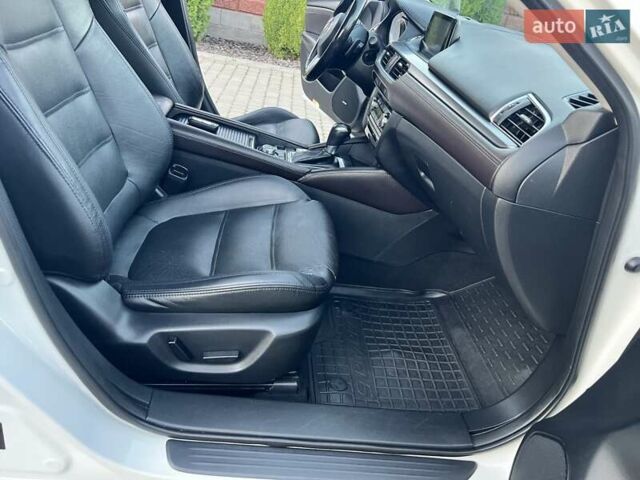 Белый Мазда 6, объемом двигателя 2.49 л и пробегом 130 тыс. км за 15997 $, фото 70 на Automoto.ua