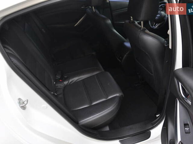 Білий Мазда 6, об'ємом двигуна 2.19 л та пробігом 117 тис. км за 11999 $, фото 24 на Automoto.ua