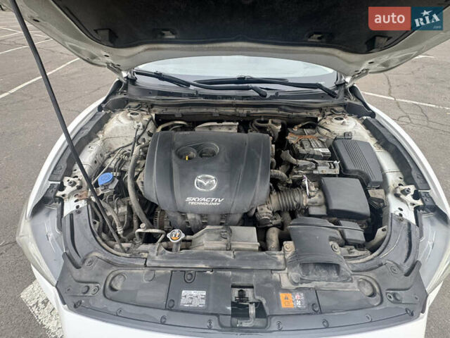 Белый Мазда 6, объемом двигателя 2.5 л и пробегом 142 тыс. км за 13000 $, фото 23 на Automoto.ua