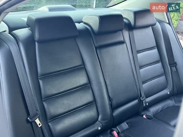 Белый Мазда 6, объемом двигателя 2.49 л и пробегом 130 тыс. км за 15997 $, фото 81 на Automoto.ua