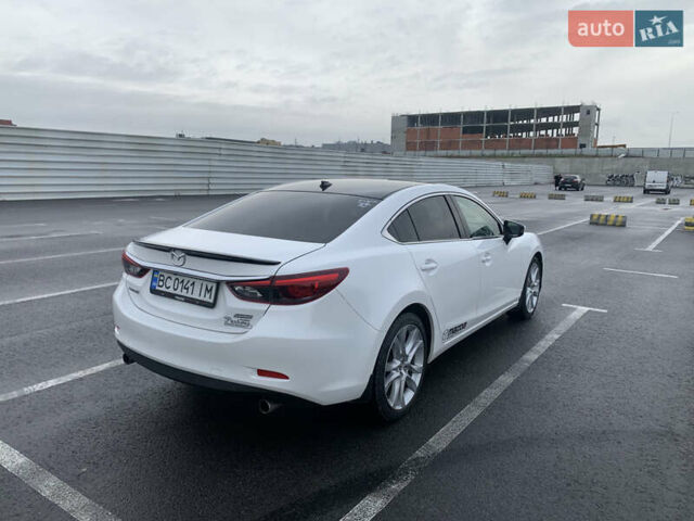 Белый Мазда 6, объемом двигателя 2.49 л и пробегом 107 тыс. км за 11700 $, фото 5 на Automoto.ua