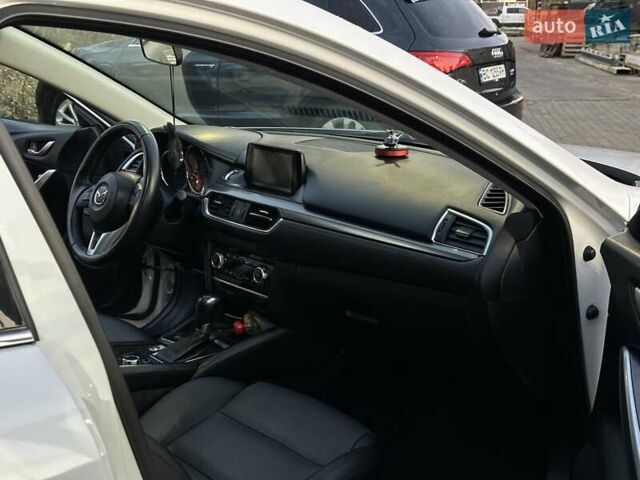 Білий Мазда 6, об'ємом двигуна 2.49 л та пробігом 187 тис. км за 14500 $, фото 33 на Automoto.ua