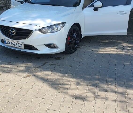 Белый Мазда 6, объемом двигателя 2.5 л и пробегом 78 тыс. км за 12500 $, фото 5 на Automoto.ua