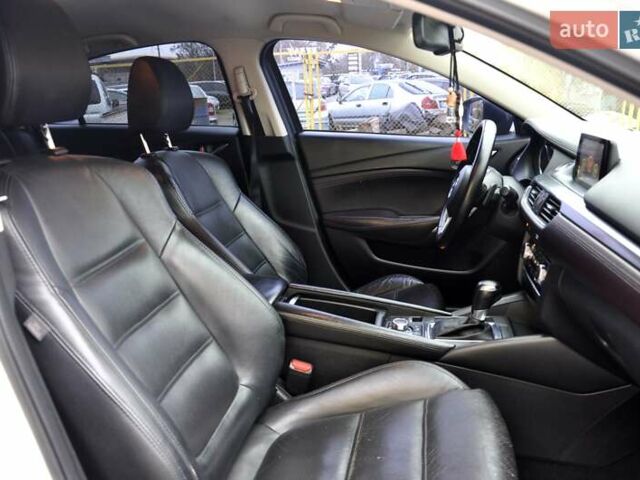 Білий Мазда 6, об'ємом двигуна 2.19 л та пробігом 117 тис. км за 11999 $, фото 28 на Automoto.ua