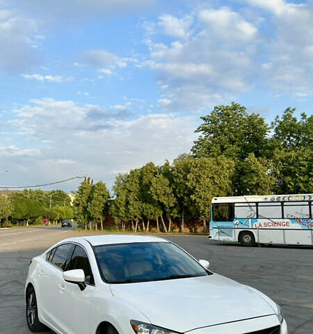 Белый Мазда 6, объемом двигателя 2.49 л и пробегом 248 тыс. км за 11300 $, фото 3 на Automoto.ua