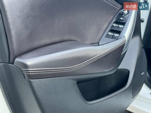 Белый Мазда 6, объемом двигателя 2.49 л и пробегом 130 тыс. км за 15997 $, фото 33 на Automoto.ua