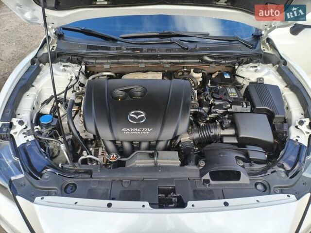 Белый Мазда 6, объемом двигателя 2.5 л и пробегом 162 тыс. км за 12300 $, фото 21 на Automoto.ua