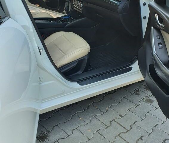 Белый Мазда 6, объемом двигателя 2.5 л и пробегом 78 тыс. км за 12500 $, фото 9 на Automoto.ua