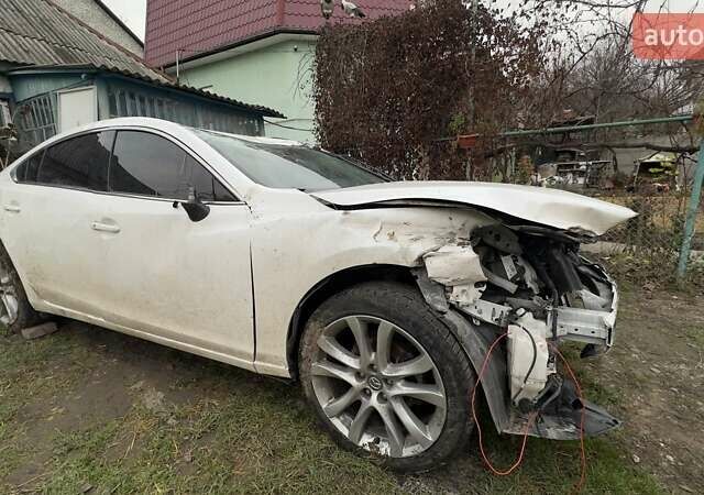 Белый Мазда 6, объемом двигателя 2.49 л и пробегом 185 тыс. км за 6000 $, фото 4 на Automoto.ua