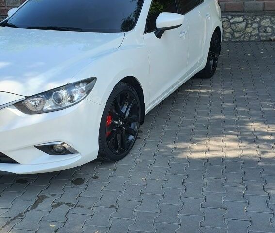 Белый Мазда 6, объемом двигателя 2.5 л и пробегом 78 тыс. км за 12500 $, фото 18 на Automoto.ua
