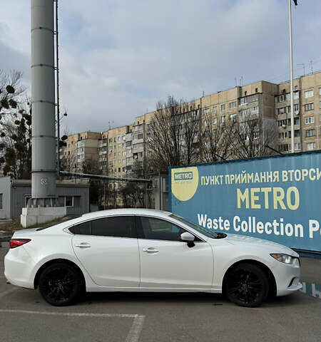 Белый Мазда 6, объемом двигателя 2.49 л и пробегом 216 тыс. км за 12300 $, фото 4 на Automoto.ua