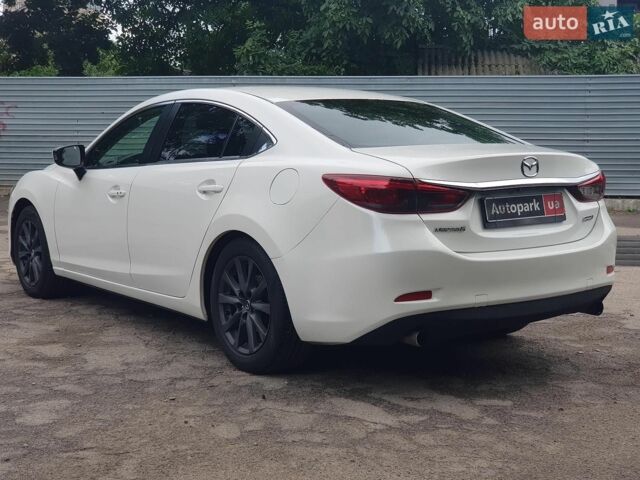 Білий Мазда 6, об'ємом двигуна 2.2 л та пробігом 212 тис. км за 12890 $, фото 5 на Automoto.ua