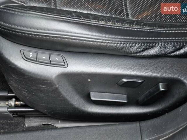 Білий Мазда 6, об'ємом двигуна 2.19 л та пробігом 117 тис. км за 11999 $, фото 29 на Automoto.ua