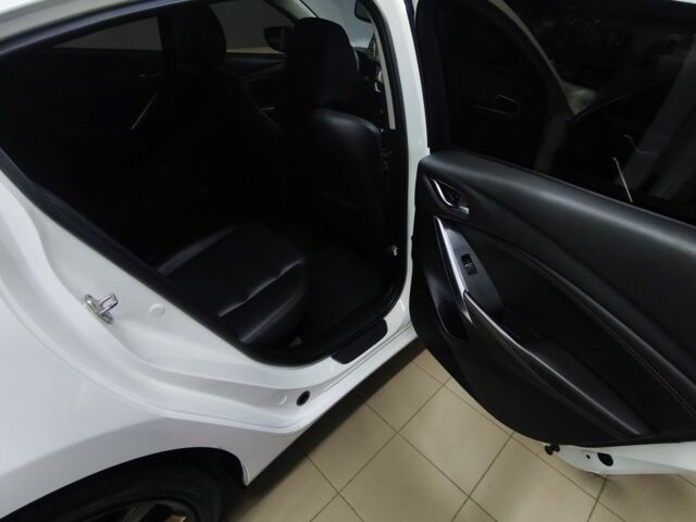 Белый Мазда 6, объемом двигателя 2.5 л и пробегом 163 тыс. км за 11500 $, фото 8 на Automoto.ua