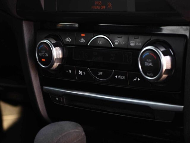 Білий Мазда 6, об'ємом двигуна 2.5 л та пробігом 217 тис. км за 13900 $, фото 18 на Automoto.ua